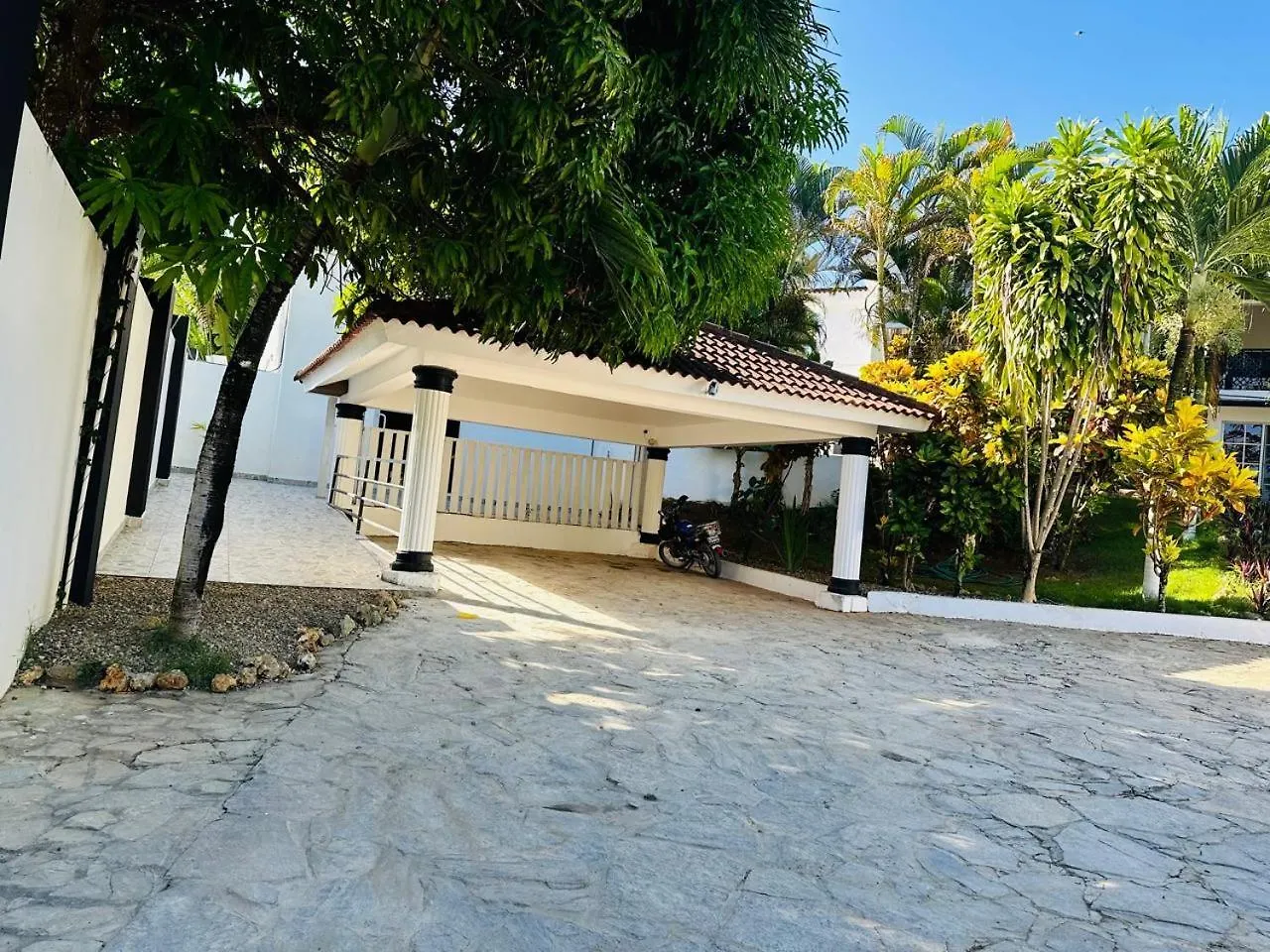 Villa Addictive & Holistic House, Where Vacation, Sand, Sun And Luxury Awaits Сосуа